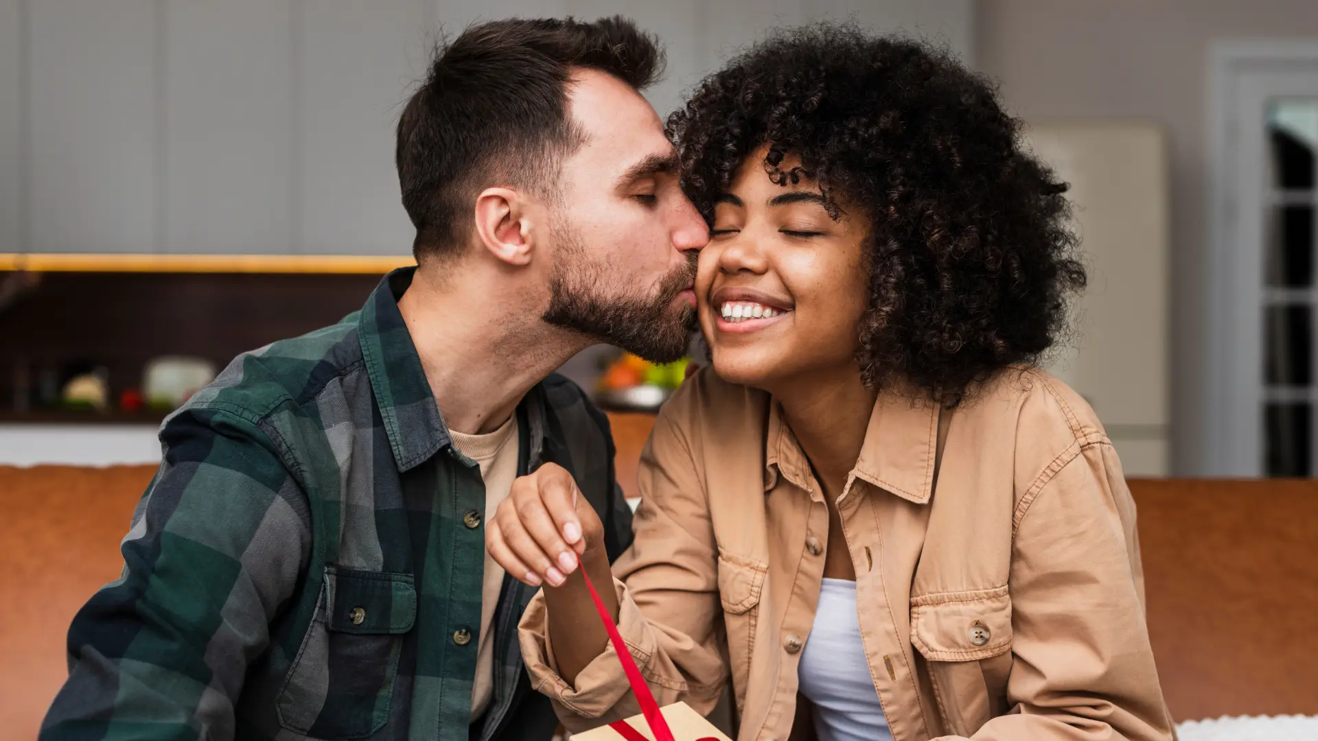 10 presentes de dia dos namorados para surpreender a pessoa amada!