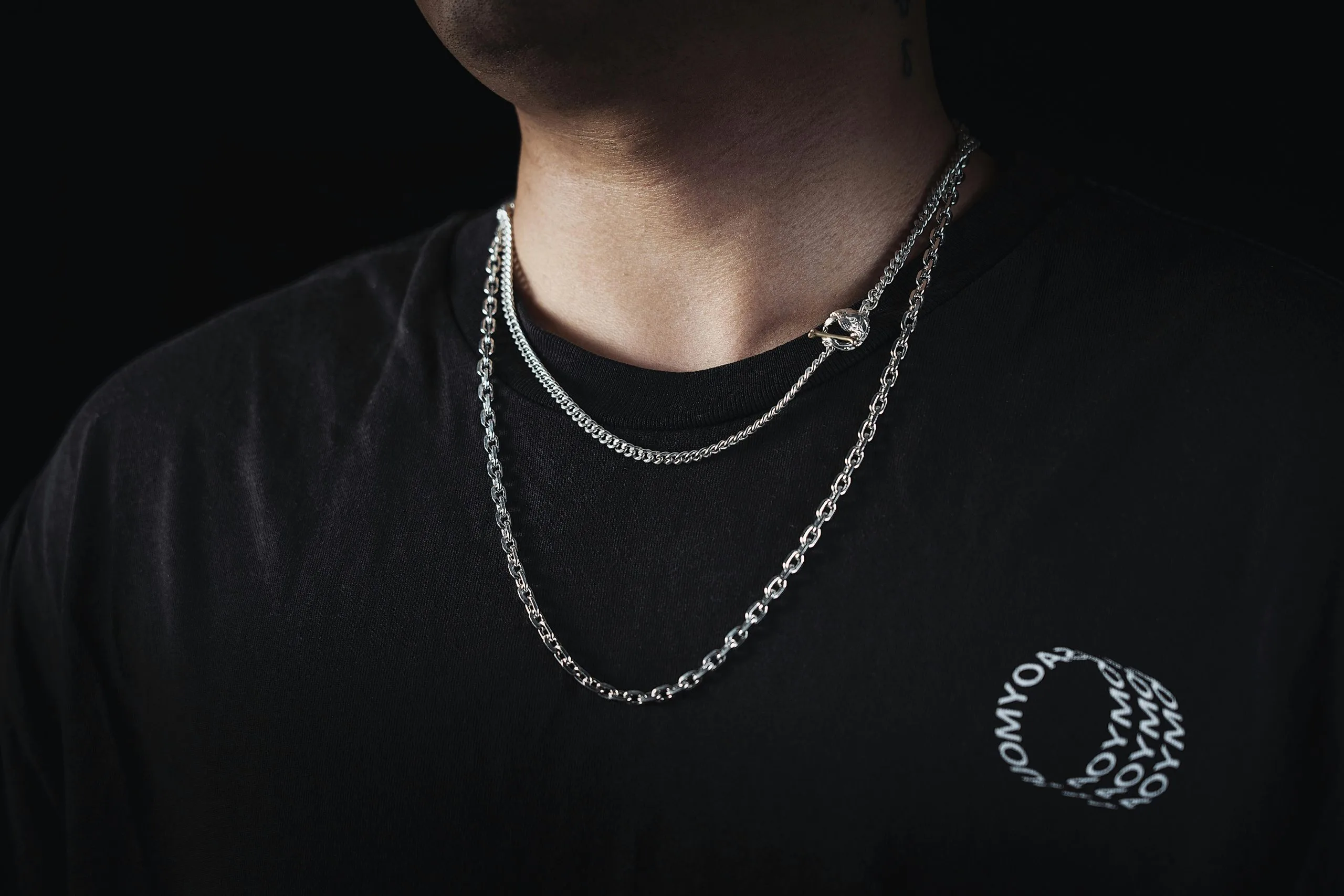 Corrente de prata masculina: como combinar com seu estilo?