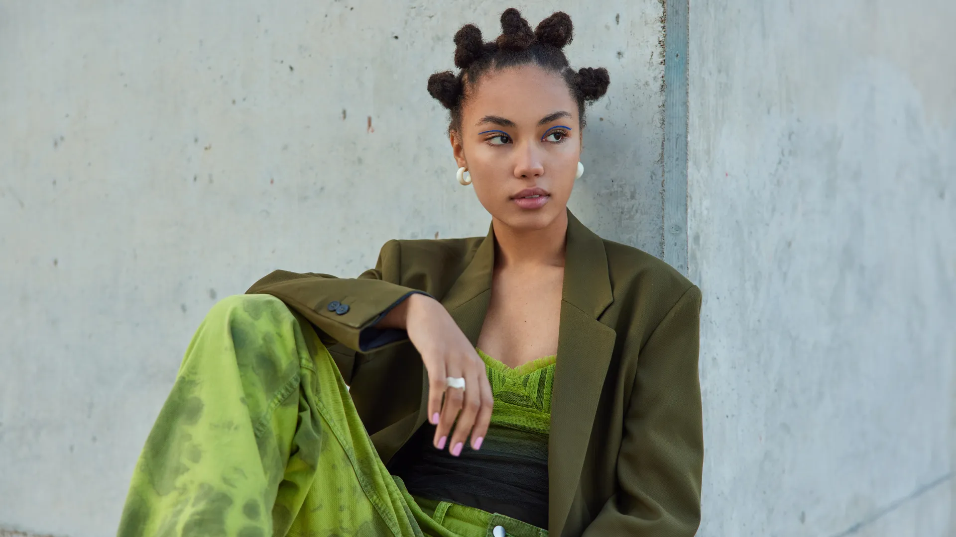 Cores que combinam com verde: veja 4 combinações infalíveis