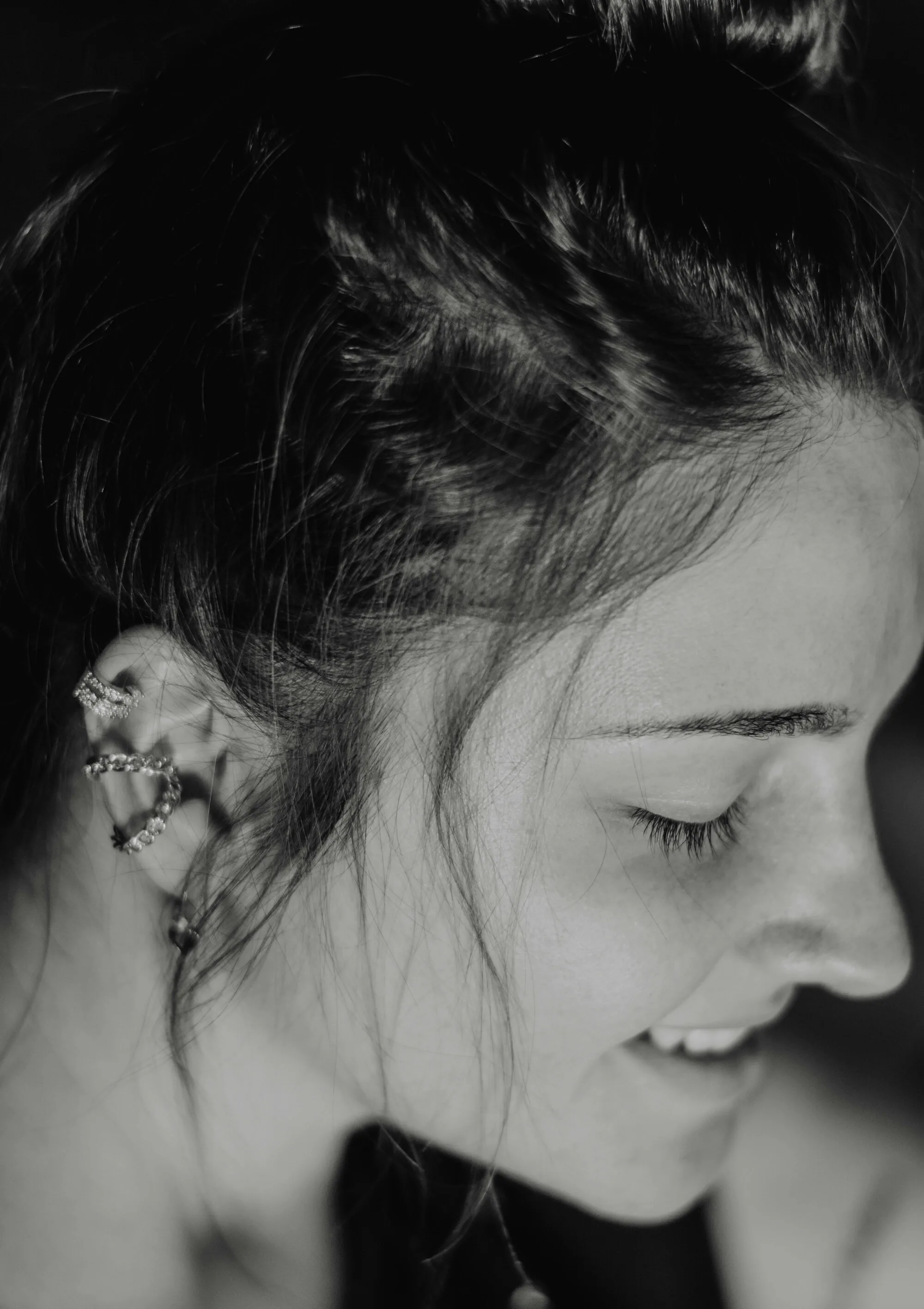 Ear Cuff: o guia definitivo para transformar seu mix de brincos