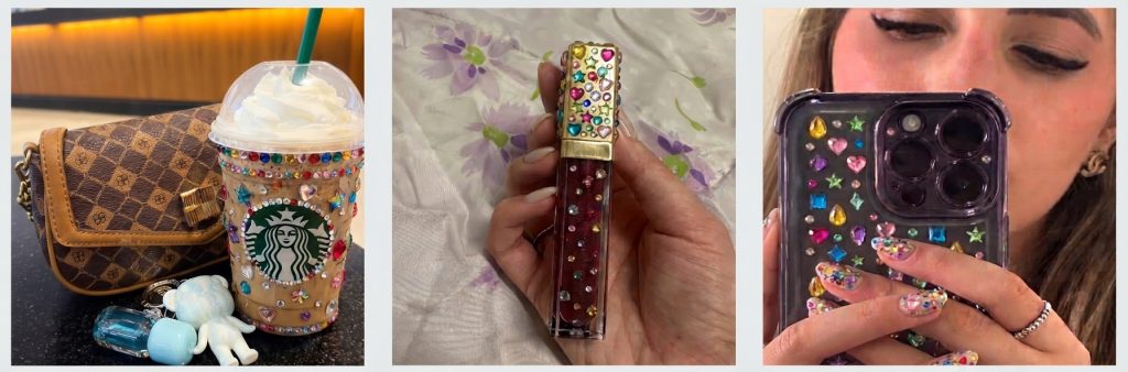 Uma imagem dividida em três colunas verticais exibindo acessórios customizados com a tendência gemstone. Na primeira foto, um copo de bebida e uma bolsa marrom decorados com pedrarias coloridas. Na segunda foto, uma mão segura um gloss labial com a tampa cravejada de cristais. Na terceira foto, uma pessoa segura um celular com capinha transparente coberta de pedrinhas brilhantes, revelando unhas decoradas com a mesma estética.